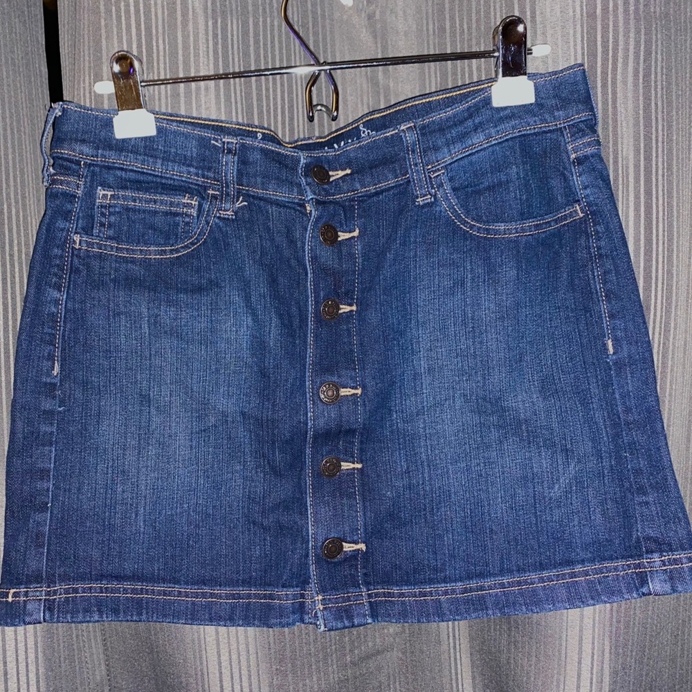 Old Navy Button Up Denim Skirt